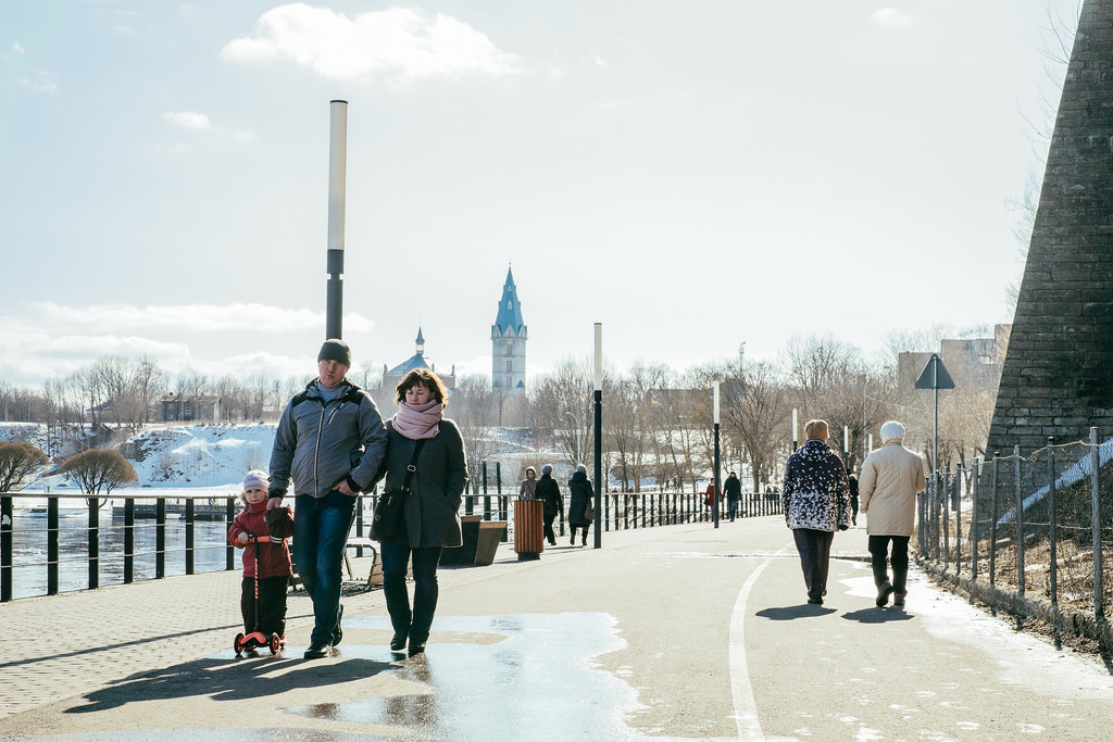 Narva – Station Narva – Aron Urb I